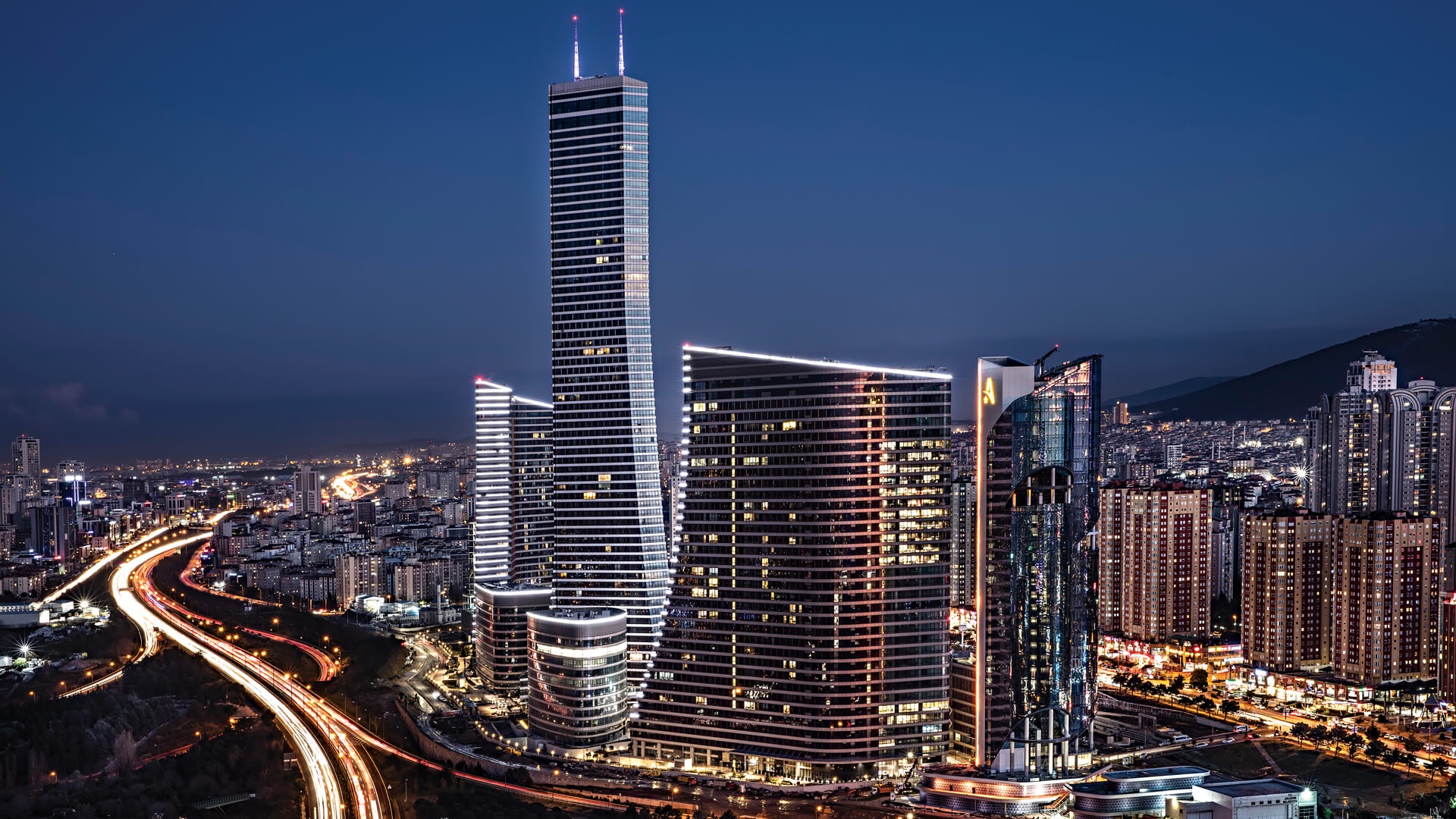 پروژه 27 طبقه ای متروپل استانبول